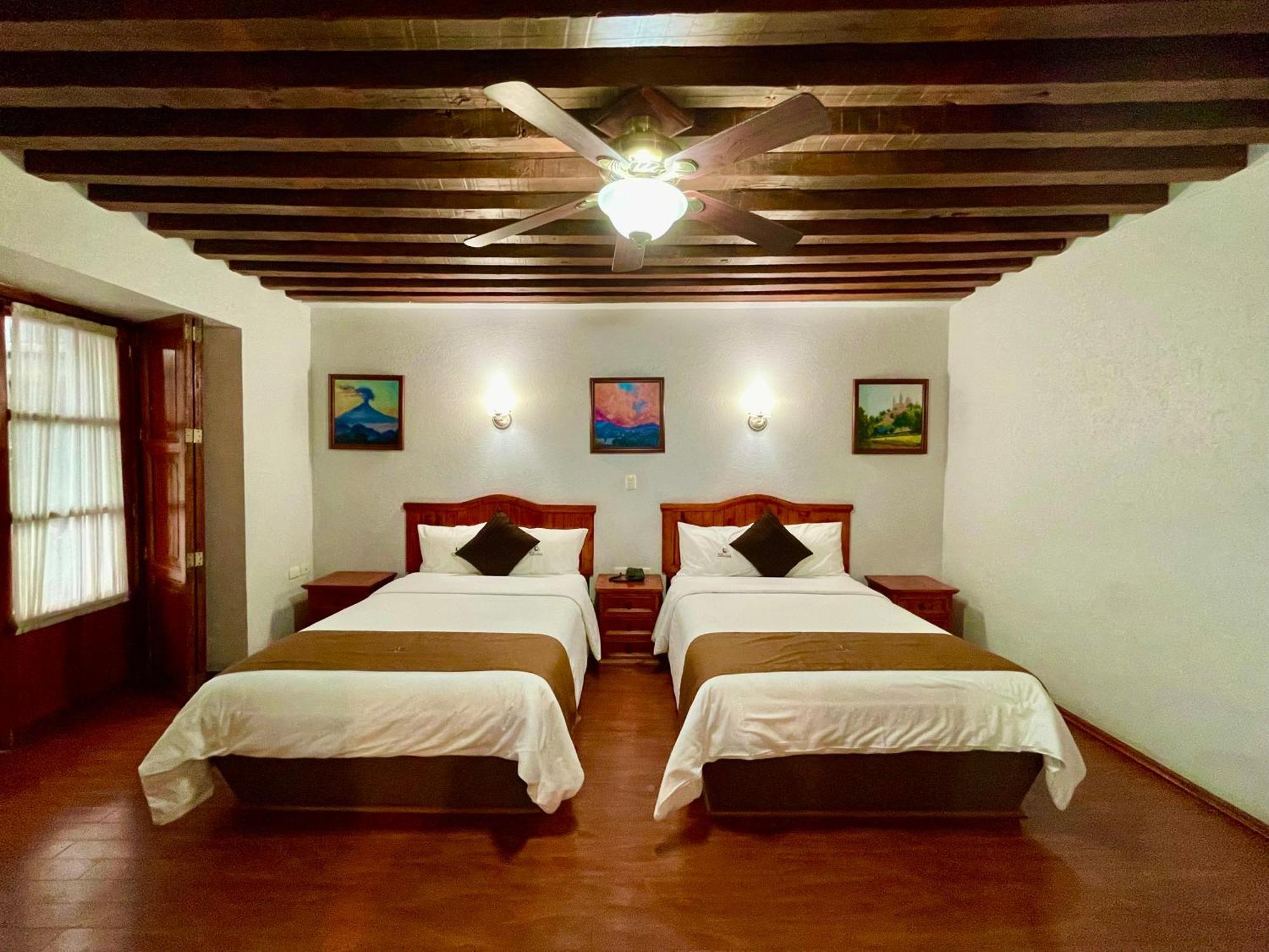 Hotel Puebla Plaza Exterior photo